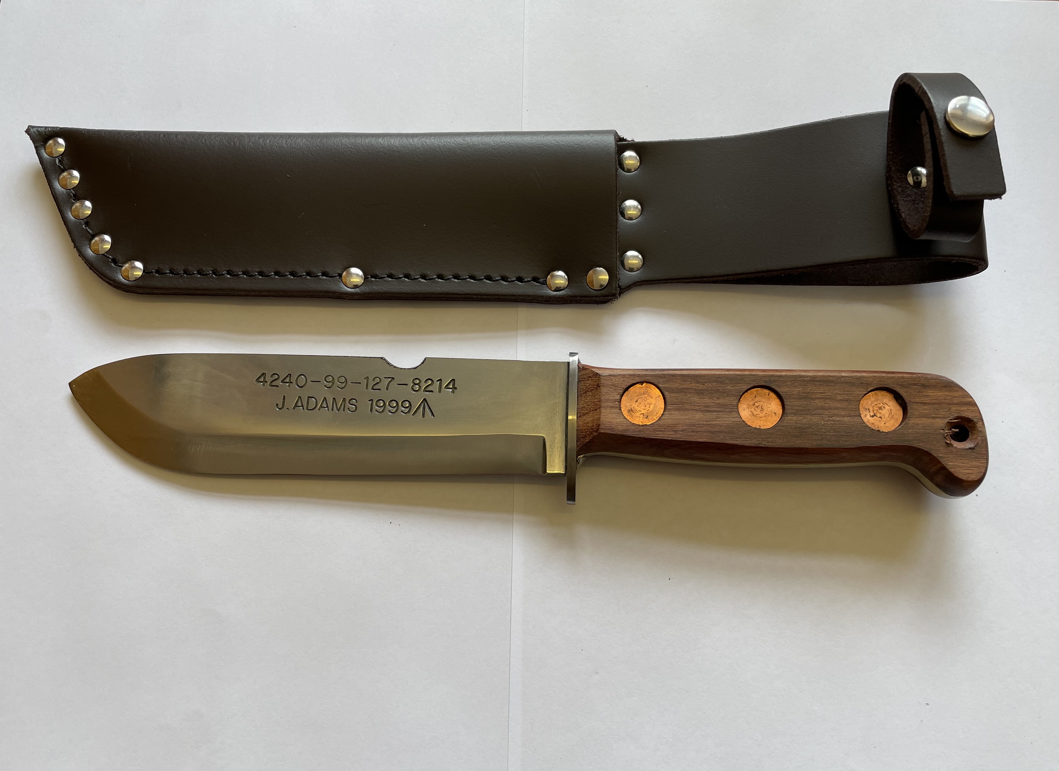 SURVIVAL KNIFE WITH STRIKING NOTCH, WOOD HANDLE, BRIGHT BLADE